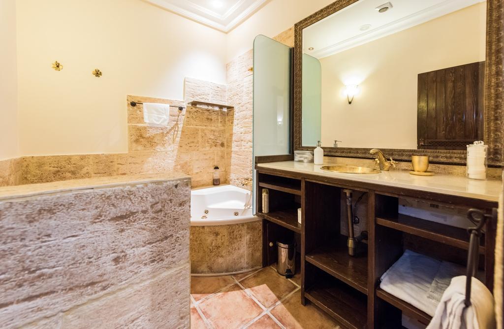 Ferienwohnung Downtown Jacuzzi Madrid Exterior foto